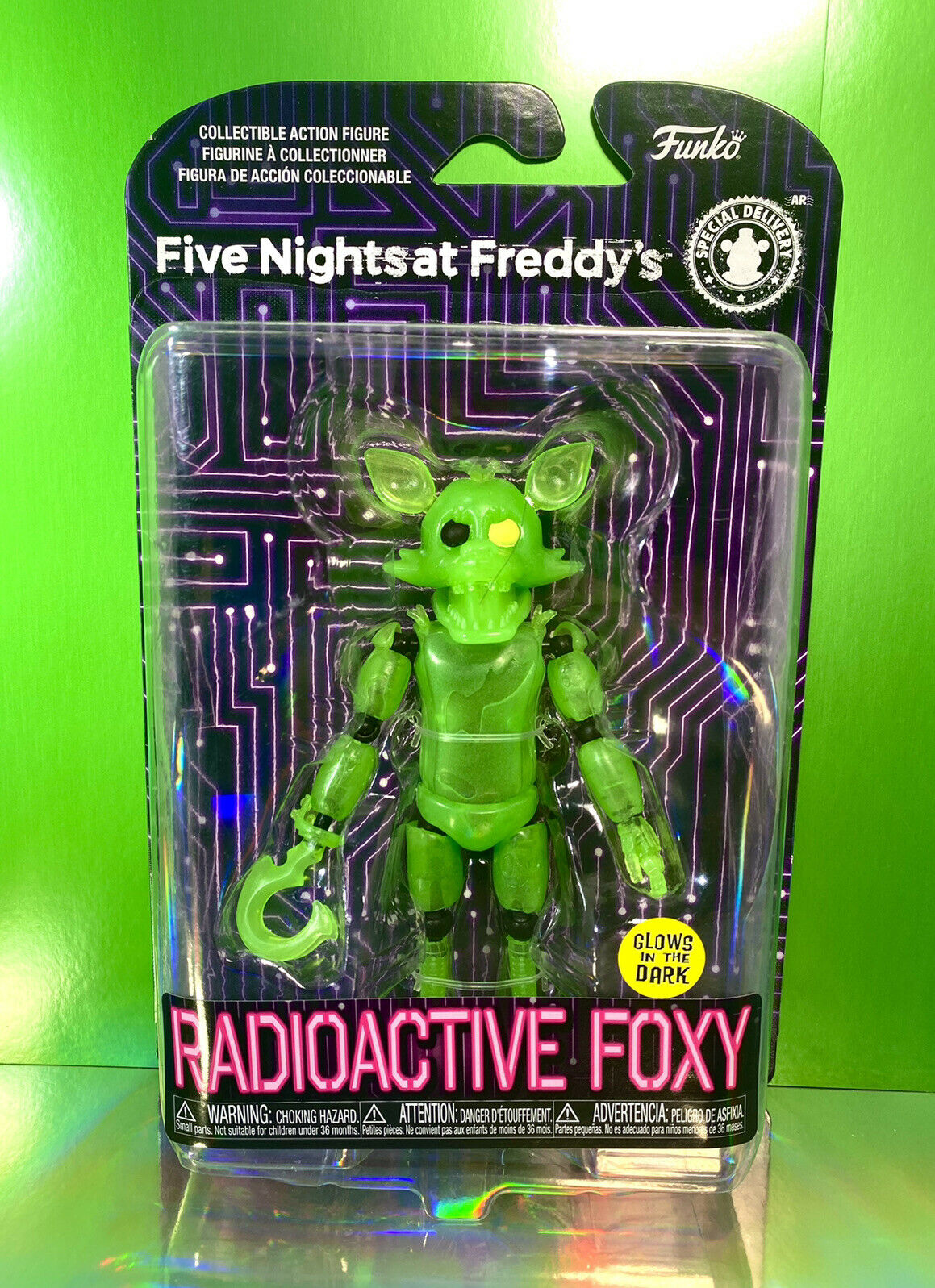 Funko Plush: Five Nights at Freddy's: Special Delivery - Radioactive Foxy